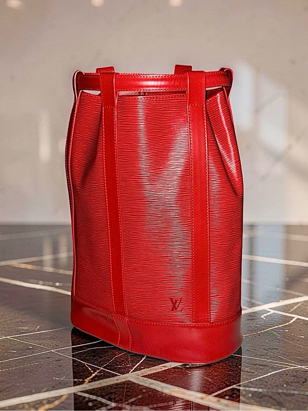 1995 LOUIS VUITTON Randonnée PM - Red Epi Leather - #AR0935